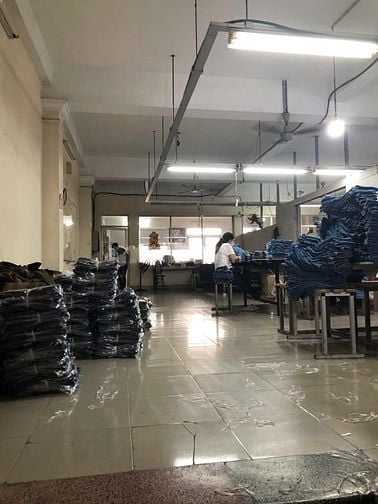 Cho Thuê Nhà Xưởng 1200m2 Đường Lũy Bán Bích, Gầm Khu Đầm Sen