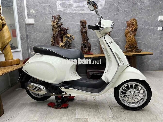 👉Vespa Sprint chính chủ dàn áo như mới, máy zin