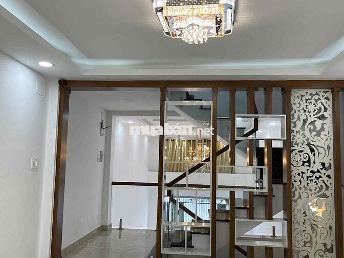 CẦN CHO THUÊ NHÀ ĐƯỜNG LÊ VĂN KHƯƠNG