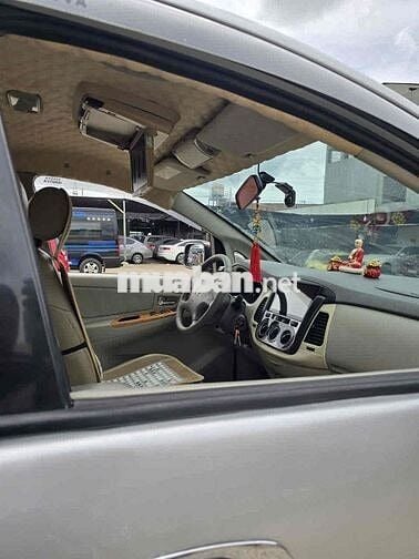 Toyota Innova 2009( bản V số tự động)