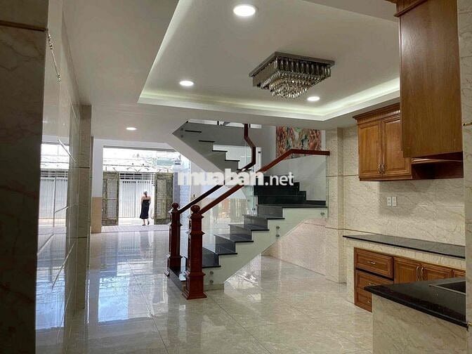 CẦN CHO THUÊ NHÀ ĐƯỜNG LÊ VĂN KHƯƠNG