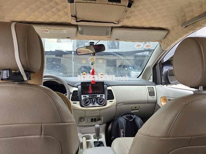 Toyota Innova 2009( bản V số tự động)