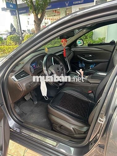 VinFast Lux A2.0 2019 Plus 2.0 AT - 65000 km