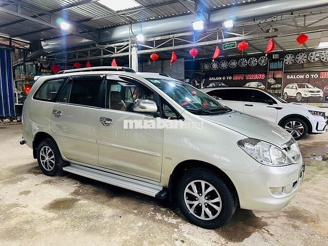 Toyota Innova 2006 G - 184524 km xe gia đình