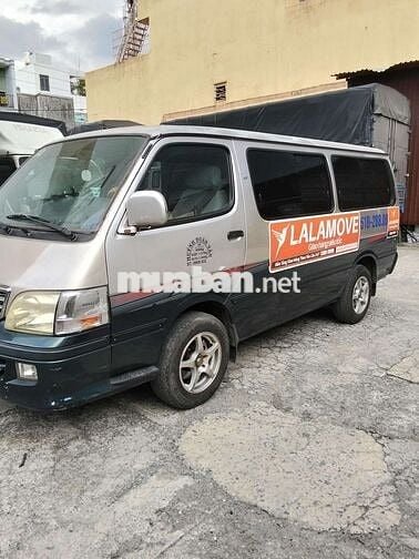 Cần bán xe tải vận Toyota Hiace đời 2004