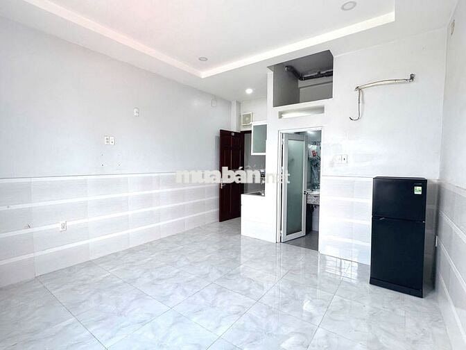Phòng Trọ Máy Lạnh Ngay Trung Tâm Q7