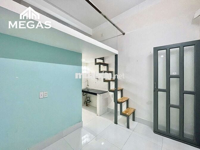 Cho thuê phòng có gác nội thất đầy đủ ở Ngã Tư Bảy Hiền