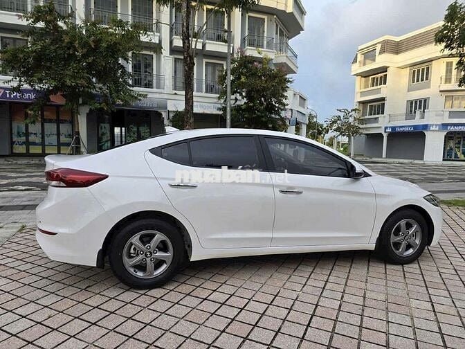 ELANTRA 2016 SỐ SÀN CỰC ĐẸP