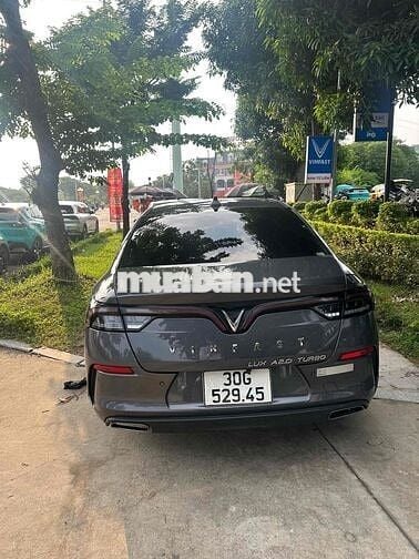VinFast Lux A2.0 2019 Plus 2.0 AT - 65000 km