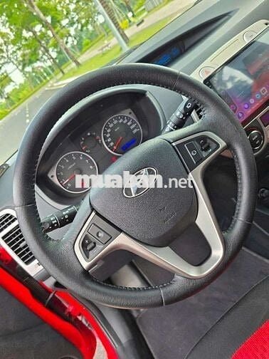 Hyundai i20 2011 1.4 AT - 50000 km trùm mền
