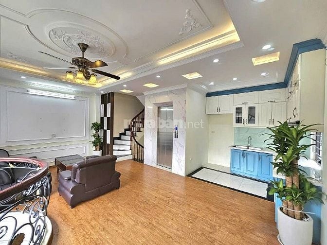 🏡 BÁN NHÀ HIẾM NGÔ GIA TỰ, – GARA Ô TÔ – THANG MÁY –66m2  CHỈ 9.8 TỶ