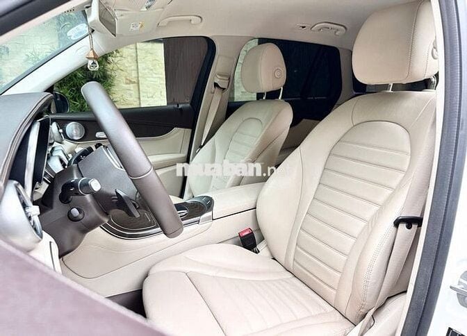GLC200 4Matic sx2020