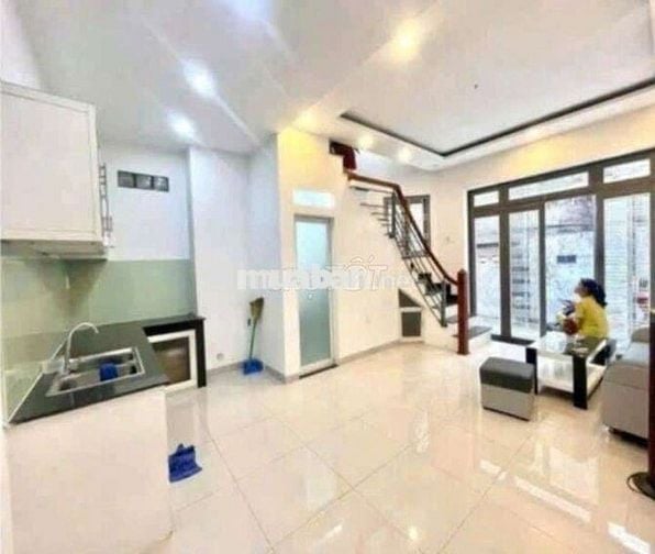 NHÀ 3 TẦNG ĐẸP —LẠC LONG QUÂN PHƯỜNG 5 Q11   (4,6m x 7m)