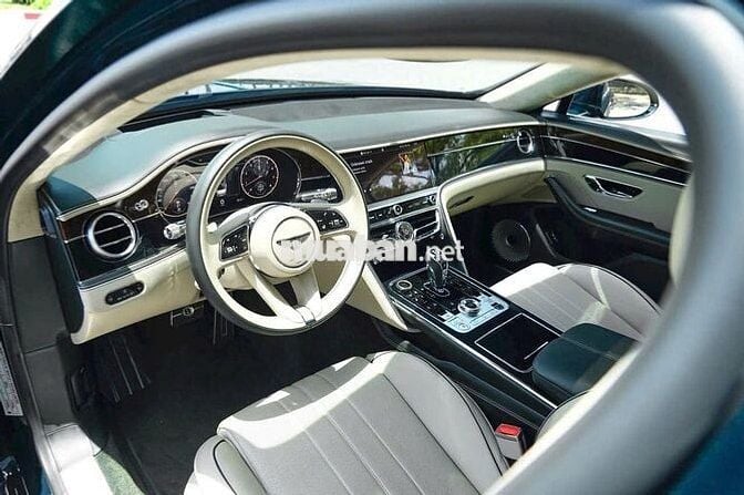 Bentley Flyingspur V8 2022 nhập Mỹ