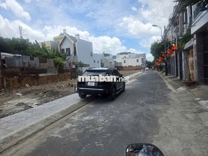 Đất phân lô kế KDC an sương đường 8m giá 4ty8/lô