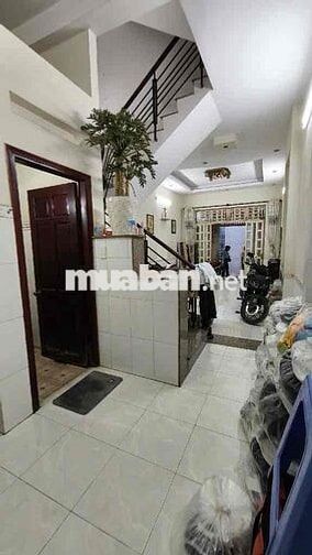 Trường Chinh 68m2, 5 tầng, Dt: 4 x 17, Phường 14, Tân Bình