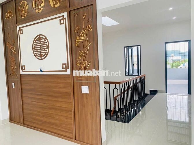 Nhà mới 3 mê Tôn Đức Thắng  gần ĐH Sư Phạm | Có gara ô tô