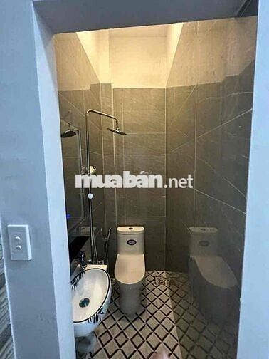 Nhà 3 Tầng Đẹp — Gần Hậu Giang Minh Phụng Văn Thân (3m x 11m) 31m2
