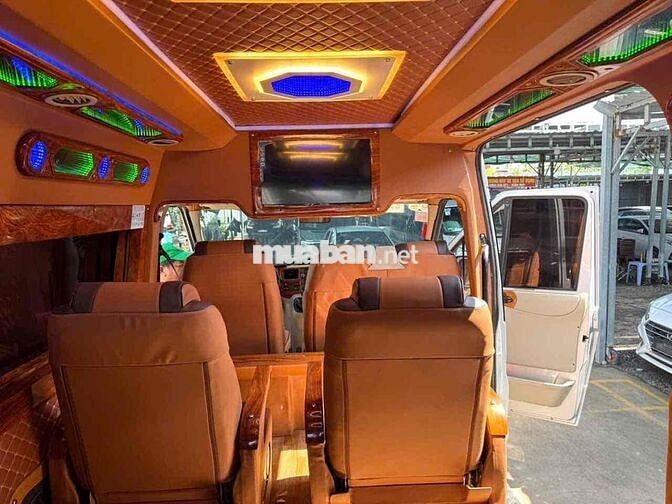 TRAINSIT 2018 vip 10 ghế masage ,CHUYÊN TOUR