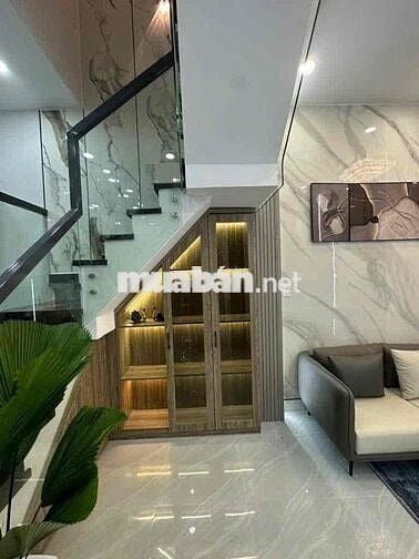 Nhà 3 Tầng Đẹp — Gần Hậu Giang Minh Phụng Văn Thân (3m x 11m) 31m2
