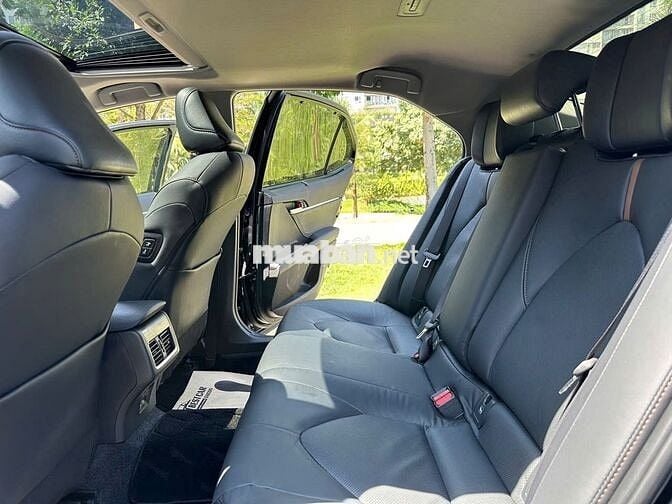 Toyota Camry 2.5Q 2024 - 18000 km