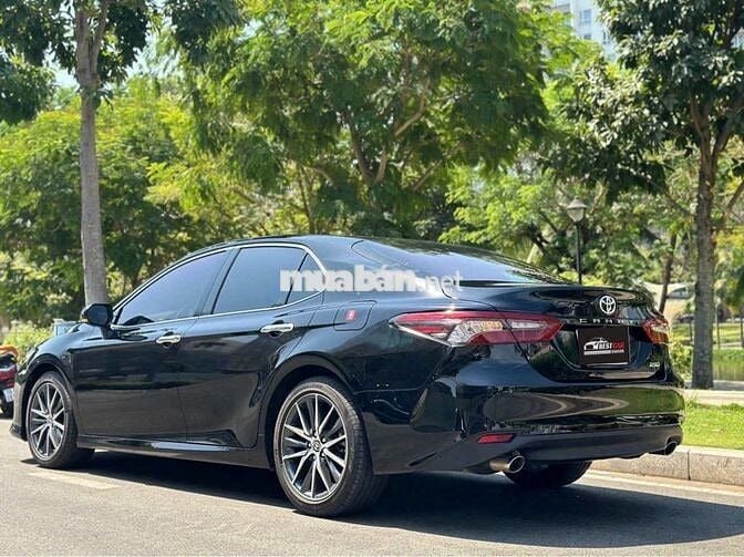 Toyota Camry 2.5Q 2024 - 18000 km