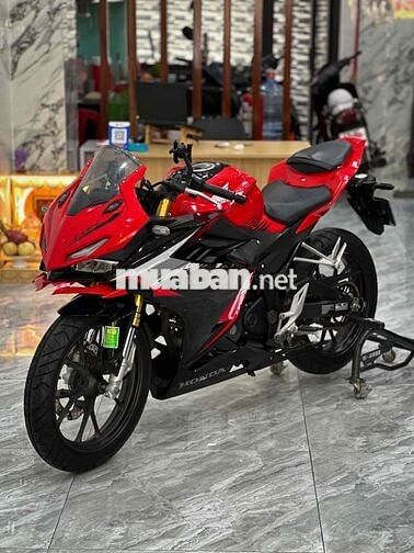 Honda CBR150R zin keng / Trả trước 8.500.000