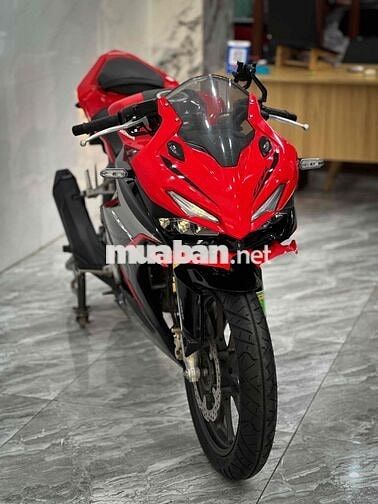 Honda CBR150R zin keng / Trả trước 8.500.000