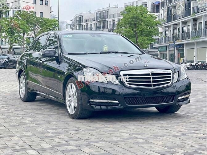 Mercedes Benz E class E250 2012 - 600 Triệu
