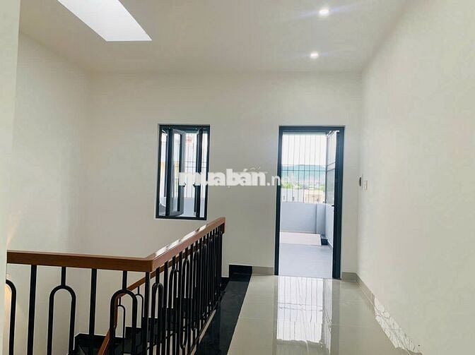Nhà mới 3 mê Tôn Đức Thắng  gần ĐH Sư Phạm | Có gara ô tô