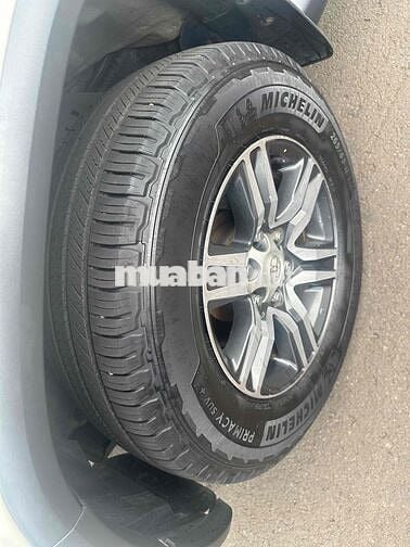 Toyota Fortuner 2018 2.4G 4x2 Số Sàn Máy dầu