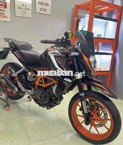 DUKE 390 ABS