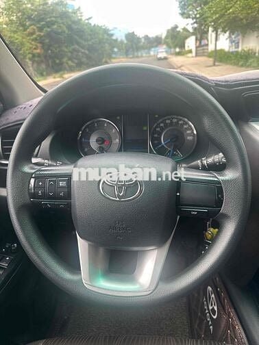 Toyota Fortuner 2018 2.4G 4x2 Số Sàn Máy dầu