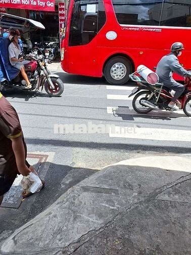 Shera mặt bằng  buổi sáng tới 2h chiều