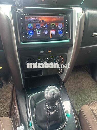 Toyota Fortuner 2018 2.4G 4x2 Số Sàn Máy dầu