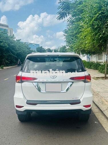 Toyota Fortuner 2018 2.4G 4x2 Số Sàn Máy dầu