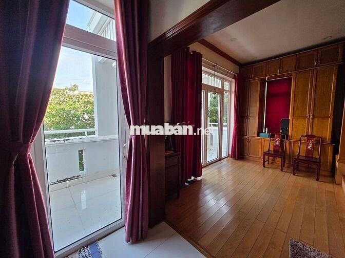 BIỆT THỰ LÔ GÓC KDC CHÁNH NGHĨA 15x20 HẦM3 LẦU,THANG MÁY FULL NỘI THẤT