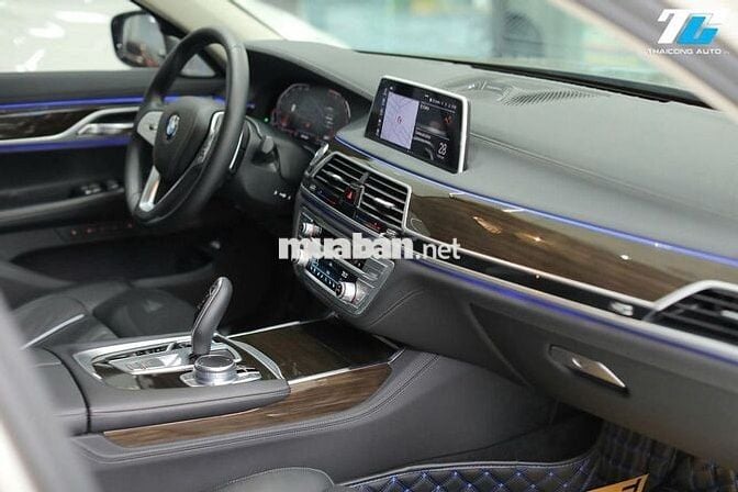 BMW 730Li Pure Excellence mmodel 2021 - 39000 km
