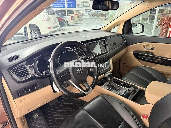 Kia Sedona 2018 2.2 DATH - 91000 km