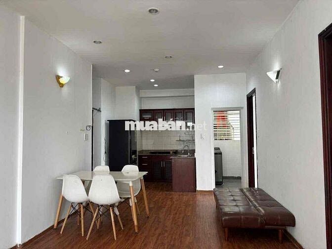 Cho thuê căn hộ 2 phòng ngủ Đà Nẵng Plaza ngay TTTP, Full nội thất,
