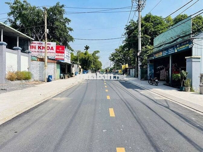 ĐẤT MẶT TIỀN GẦN CHỢ SÁNG TÂN PHÚ TRUNG, 8M X30M, SỔ SẴN,GIÁ 675 TRIỆU