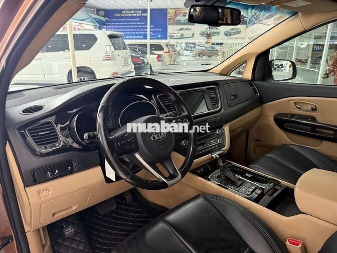 Kia Sedona 2018 2.2 DATH - 91000 km