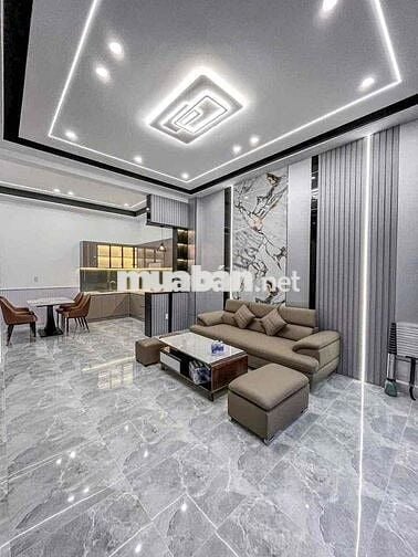 NHÀ MỚI ĐẸP ĐẬU FULL NỘI THẤT CÓ SÂN ĐẬU OTO
