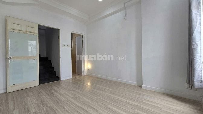 Cho thuê nhà 2 mặt tiền Bùi Thị Xuân, P.2, Q.Tân Bình giá 19tr