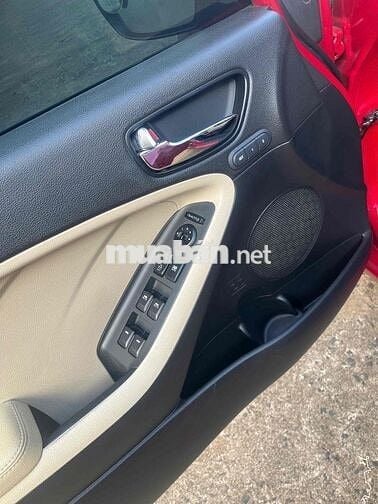 Kia Cerato 2018 1.6 AT - 70000 km
