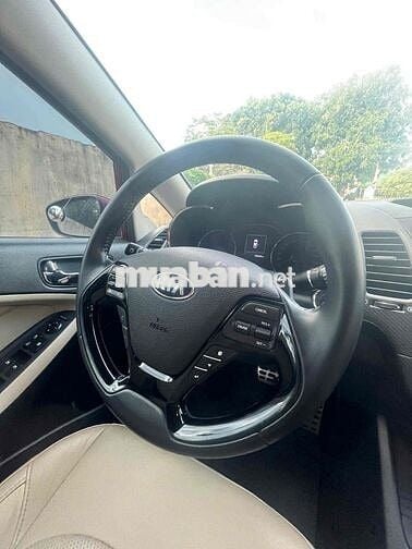 Kia Cerato 2018 1.6 AT - 70000 km