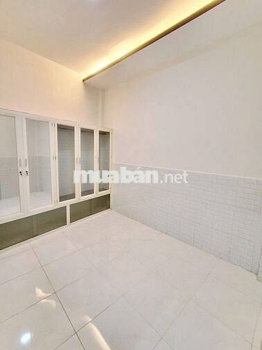 Cần bán căn nhà 56m2, 3PN, 2wc, tại Tân Xuân, Hóc Môn, 2,09 tỷ, SHR