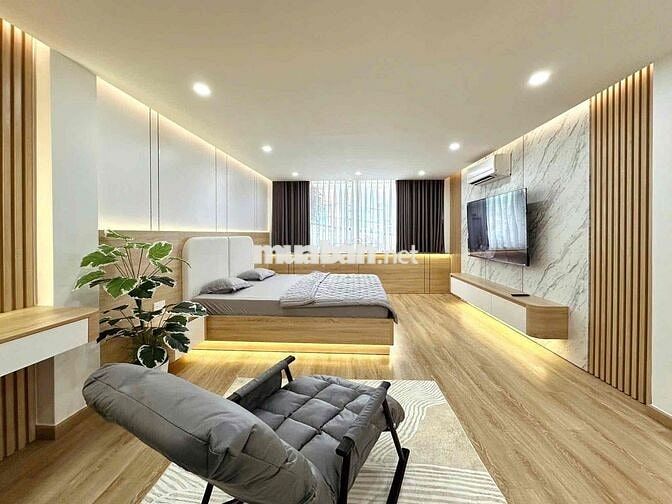 Mặt tiền 50 Nguyễn Văn Trỗi Phú Nhuận , 61m2 , gara ô tô , 4 tầng