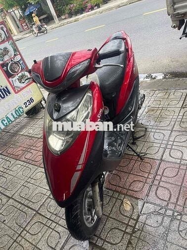 nhà dư xe nên cần thanh lý xe tay ga