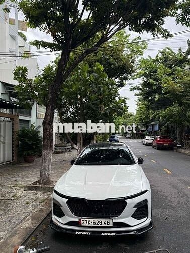 VinFast Lux A2.0 2022 A2.0 Tiêu chuẩn - 35000 km